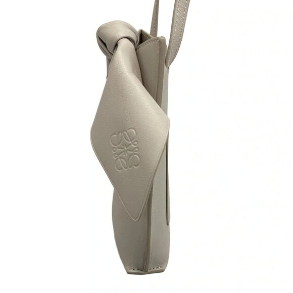 LOEWE - Gray Beige Leather Shoulder Bag - Picture 4 of 15